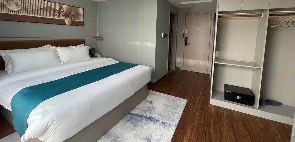 SALLY HOTEL