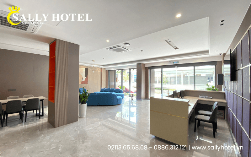 Sally Hotel